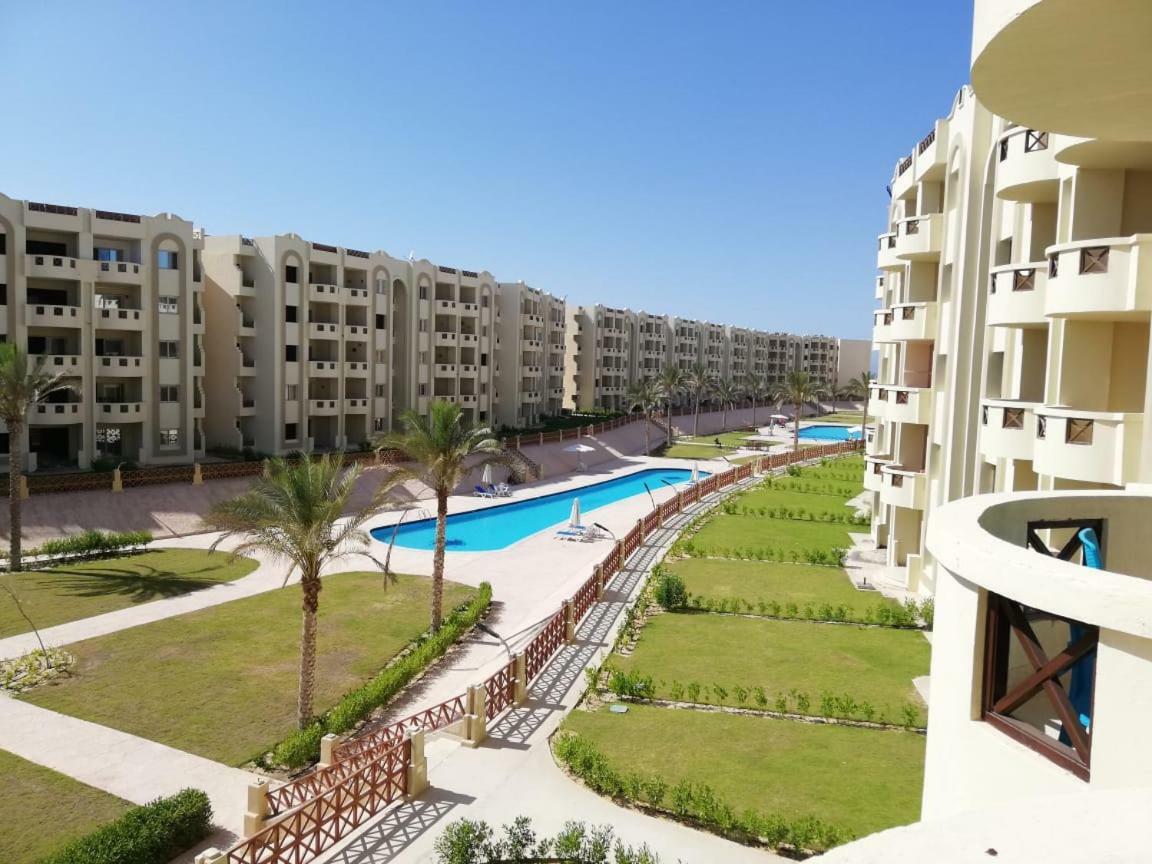 Appartamento Mohamed Afifi Stella Heights - Sidi Abdel Rahman - Families El Alamein Esterno foto